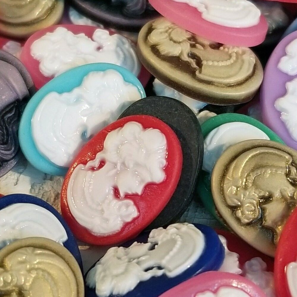 Victorian Raised Cameo Resin Cabochons Mixed Color 18x13mm Oval 10 pcs - Picture 6 of 10